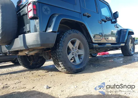 2016 Jeep Wrangler Unlimited Freedom z USA, uszkodzony, nr VIN 1C4BJWDG7GL210670